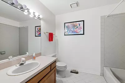 517 N Warwick Avenue, Westmont, IL 60559 - Photo 18
