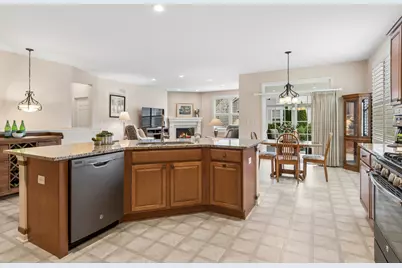 4044 Chesapeake Lane, Naperville, IL 60564 - Photo 10