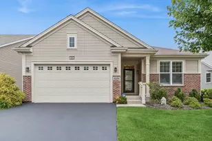 4044 Chesapeake Ln, Naperville, IL 60564 - Photo 1