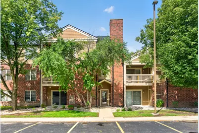 104 Glengarry Drive #106, Bloomingdale, IL 60108 - Photo 1
