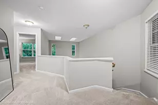 2729 Granite Ct, Prairie Grove, IL 60012 - Photo 10