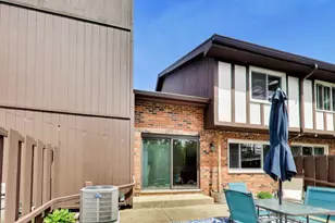 599 St Andrews Ct, Crystal Lake, IL 60014 - Photo 40