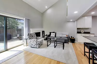 599 Saint Andrews Court, Crystal Lake, IL 60014 - Photo 14