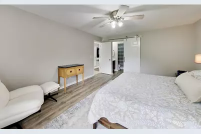 599 Saint Andrews Court, Crystal Lake, IL 60014 - Photo 24