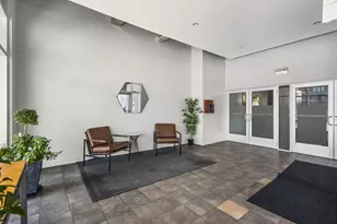 1610 W Fullerton Ave, Chicago, IL 60614 - Photo 2