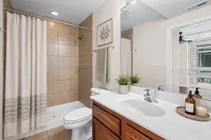 1610 W Fullerton Ave, Chicago, IL 60614 - Photo 12