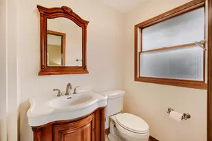 706 Huntington Ln, Schaumburg, IL 60193 - Photo 16