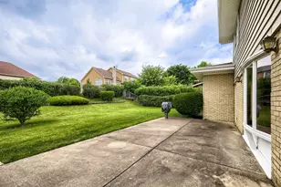 706 Huntington Ln, Schaumburg, IL 60193 - Photo 26