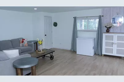 613 Oakwood Drive, Round Lake Beach, IL 60073 - Photo 26