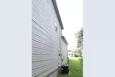 613 Oakwood Drive, Round Lake Beach, IL 60073 - Photo 22