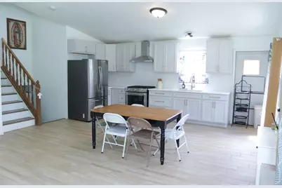 613 Oakwood Drive, Round Lake Beach, IL 60073 - Photo 2
