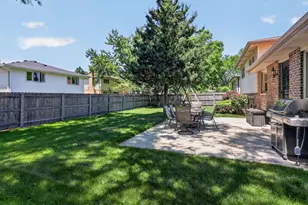 6716 Trenton Ln, Darien, IL 60561 - Photo 18