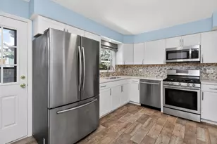6716 Trenton Ln, Darien, IL 60561 - Photo 6