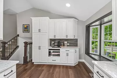 2011 Glenmoor Drive, West Dundee, IL 60118 - Photo 16