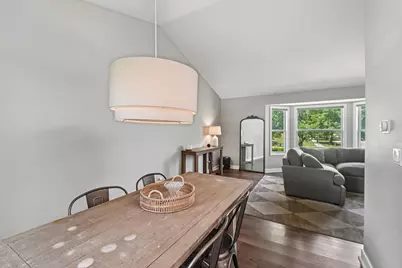 2011 Glenmoor Drive, West Dundee, IL 60118 - Photo 10