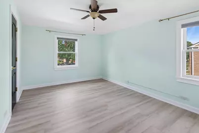 1738 Mannheim Road, Des Plaines, IL 60018 - Photo 12