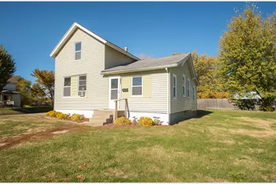 410 W 5th Street, Sterling, IL 61081 - Photo 1