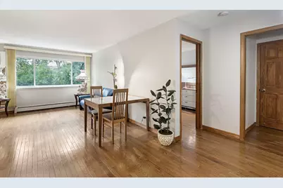 8804 Briar Court #2C, Des Plaines, IL 60016 - Photo 6