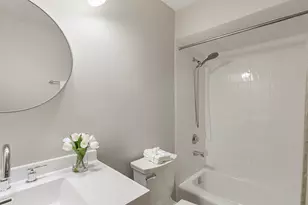 8804 Briar Ct, Des Plaines, IL 60016 - Photo 12