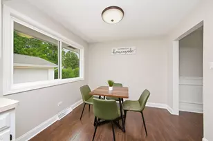 3915 Terrance Ferry Dr, Joliet, IL 60431 - Photo 4