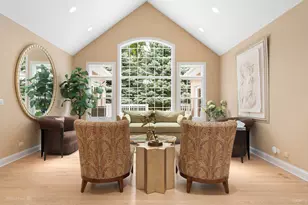 600 Haven Dr, Barrington, IL 60010 - Photo 2