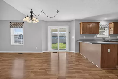 1905 Saltonstall Drive, Normal, IL 61761 - Photo 8