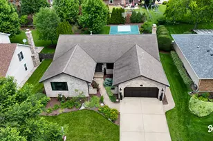 2051 N Ridge Ave, Arlington Heights, IL 60004 - Photo 1