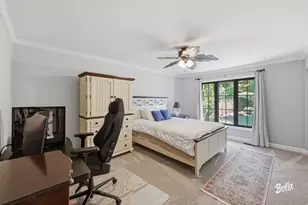 2051 N Ridge Ave, Arlington Heights, IL 60004 - Photo 14