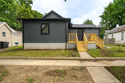 1313 Ewing Street, Bloomington, IL 61701 - Photo 2