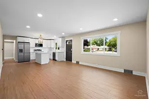5505 Oakton St, Morton Grove, IL 60053 - Photo 2