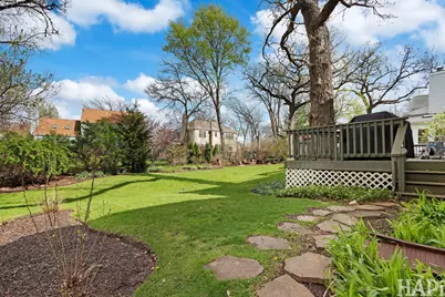 1121 Williamsburg Circle, Grayslake, IL 60030 - Photo 30