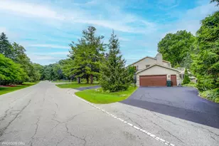 227 Stratford Ln, Inverness, IL 60010 - Photo 44