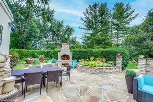 227 Stratford Ln, Inverness, IL 60010 - Photo 36
