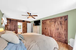 227 Stratford Ln, Inverness, IL 60010 - Photo 22