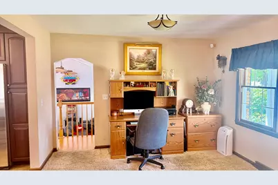 545 Meadowbrook, Centralia, IL 62801 - Photo 8