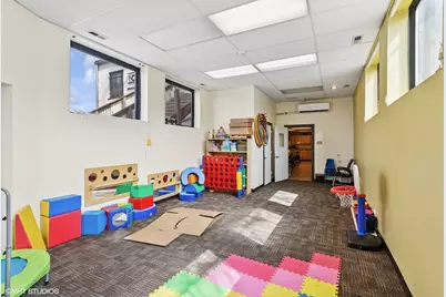 1335 Dodge Avenue, Evanston, IL 60201 - Photo 14