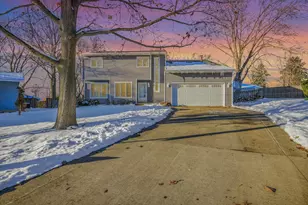 4 Genevieve Ln, Champaign, IL 61822 - Photo 54