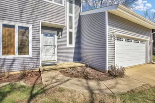 4 Genevieve Ln, Champaign, IL 61822 - Photo 12