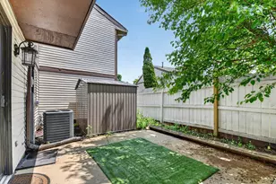 1379 Ct Marguerite Ct, Hanover Park, IL 60133 - Photo 40