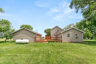2418 N 47th Rd, Somonauk, IL 60552 - Photo 20