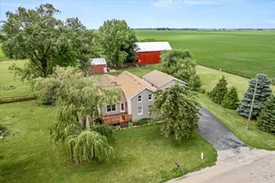 2418 N 47th Rd, Somonauk, IL 60552 - Photo 26