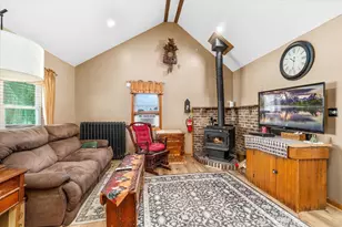 2418 N 47th Rd, Somonauk, IL 60552 - Photo 4