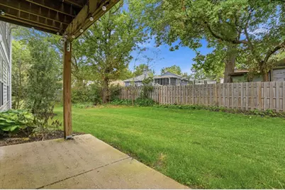 1291 N Red Oak Circle #1, Round Lake Beach, IL 60073 - Photo 14