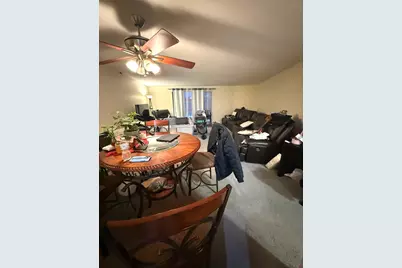3900 W 95th Street #305, Evergreen Park, IL 60805 - Photo 6