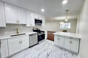 9561 Dee Rd, Des Plaines, IL 60016 - Photo 8