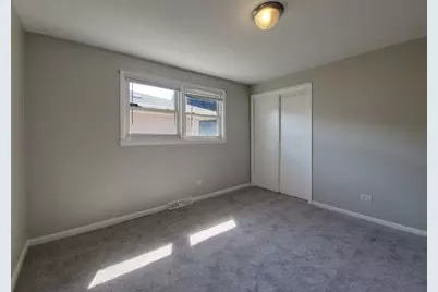 383 Calhoun Avenue, Calumet City, IL 60409 - Photo 8