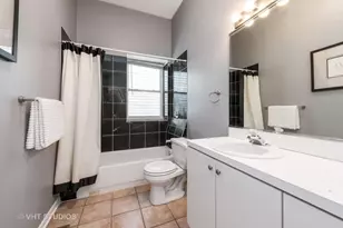 1517 N Paulina St, Chicago, IL 60622 - Photo 8