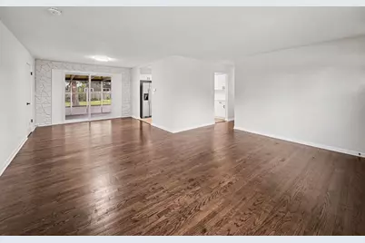 126 59th Street, Willowbrook, IL 60527 - Photo 4
