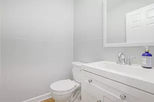 1213 Hawkins Ave, Downers Grove, IL 60516 - Photo 16