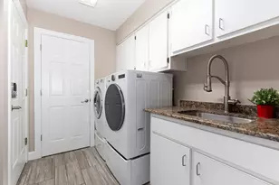 4072 Broadmoor Cir, Naperville, IL 60564 - Photo 18